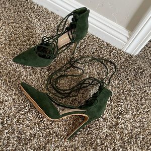 Olive pointy toe Heels Pumps